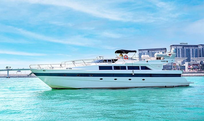 Gulf craft yacht for charter