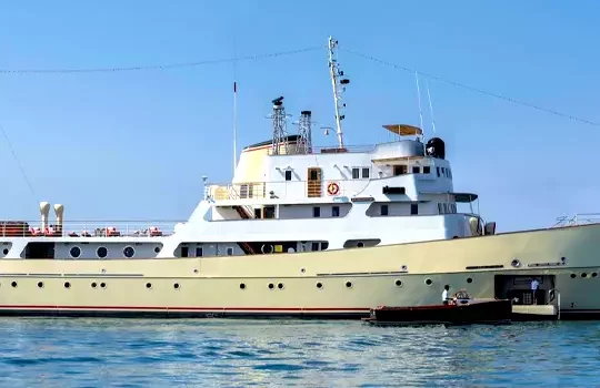 La Sultana Yacht