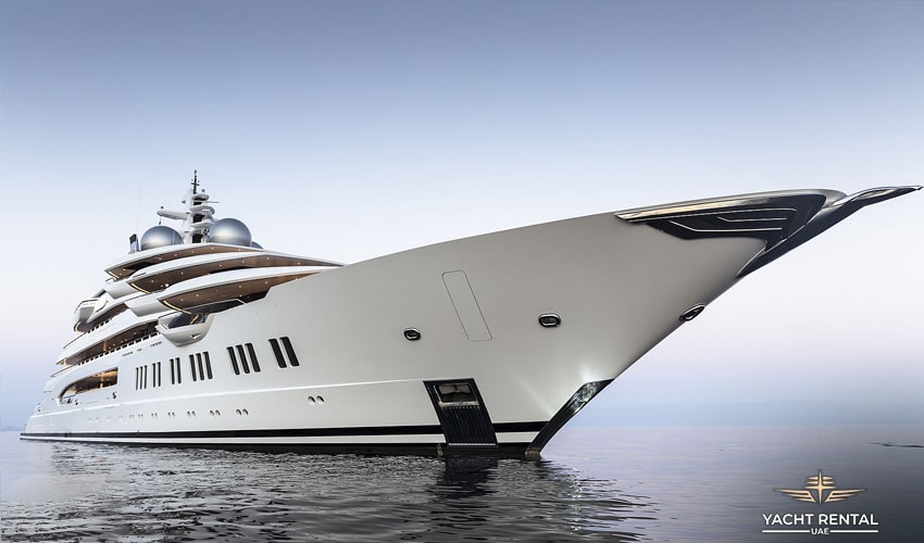 Specifications-of-yacht-Amadea
