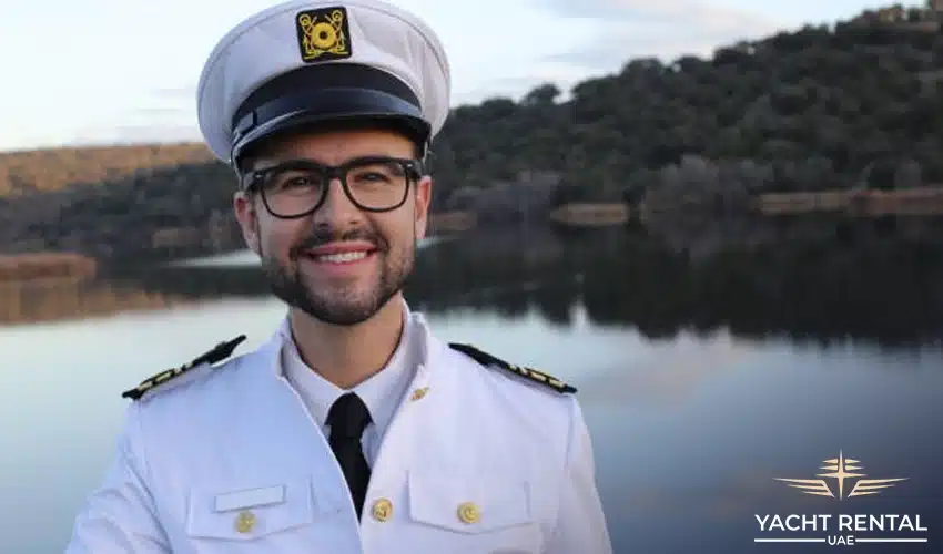 How much does a yacht captain make