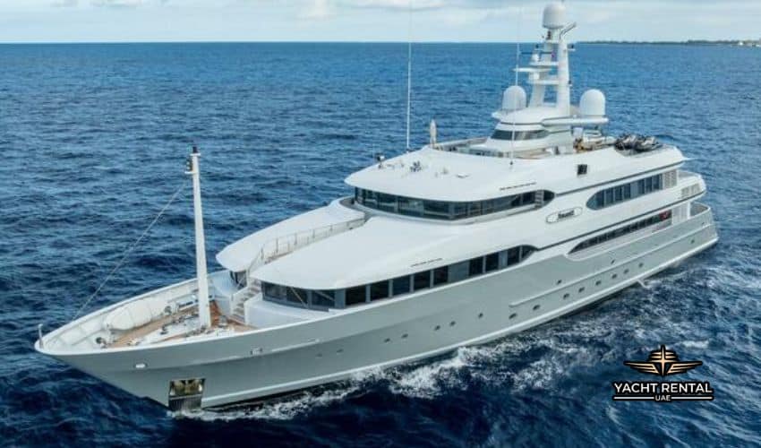 How Much Does a 100-Foot Yacht Cost